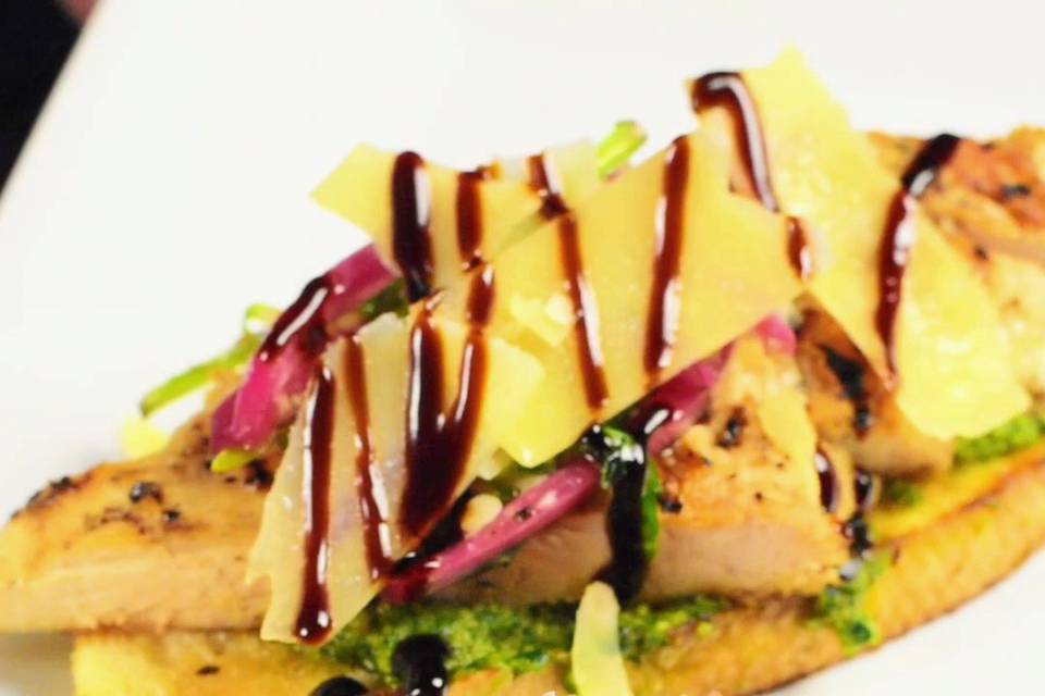 D.H. LESCOMBES WINERY & BISTRO