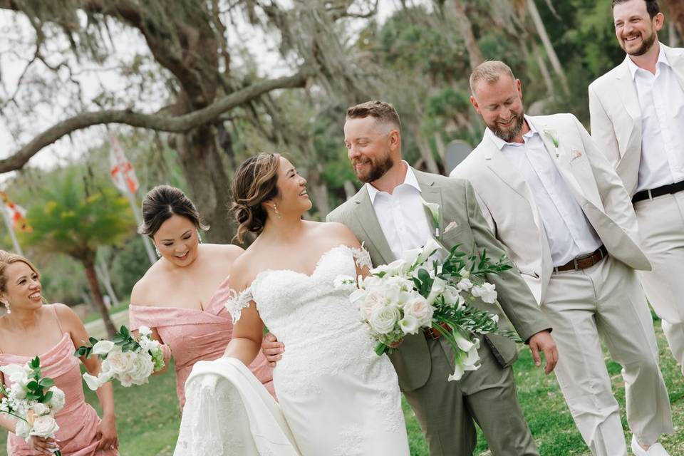 Ali + Alex floral by Honey Bee
