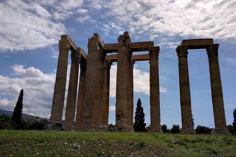 Experiencing the beauty of ancient Greek ruins.
Image:  Errica Diaz