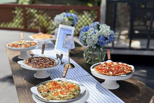 Pizza & salad
