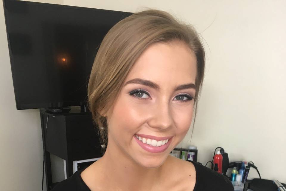 Romantic Prom Airbrush Makeup