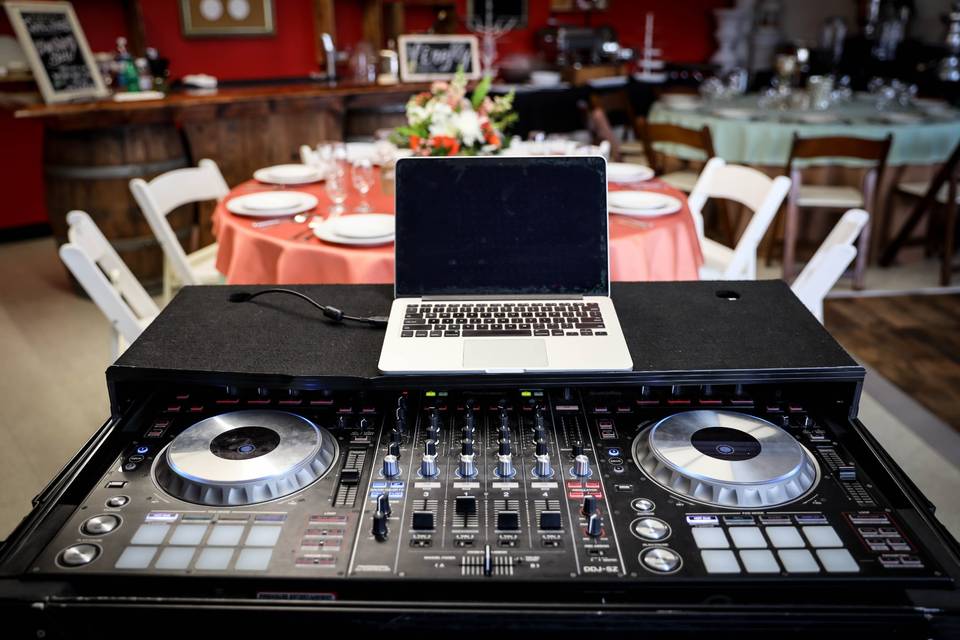 DJ Set up