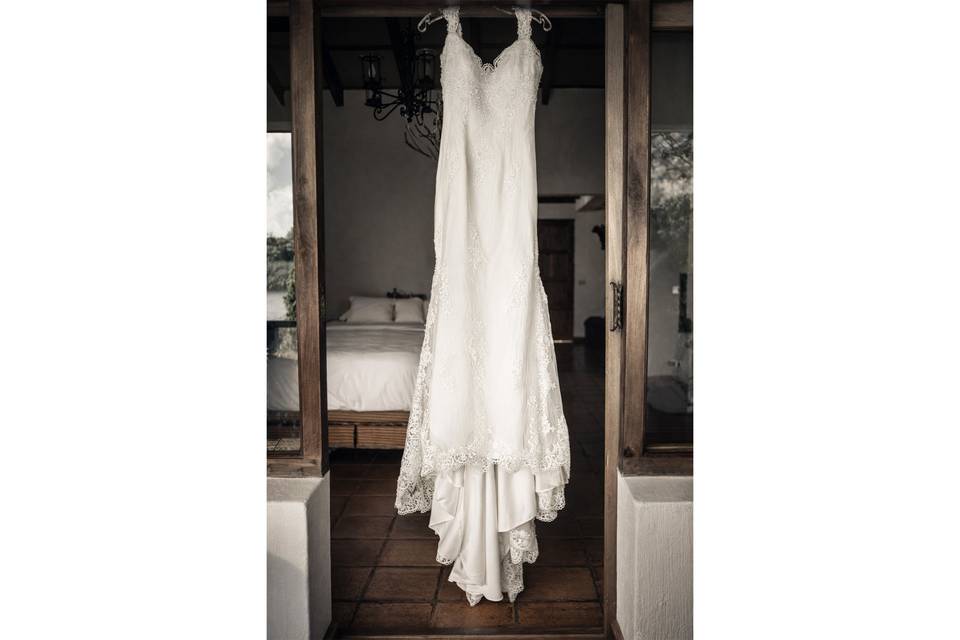 Bridal details photo
