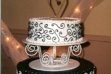 A snow flake themed cake created for a Winter wedding.
