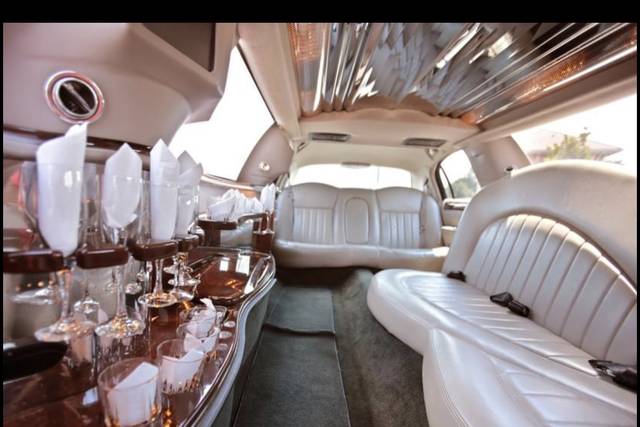 Black Car Everywhere Limousine & Car Service