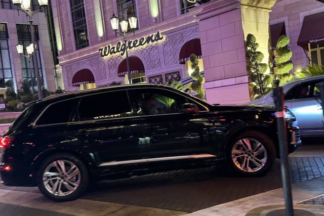 Black Car Everywhere Limo