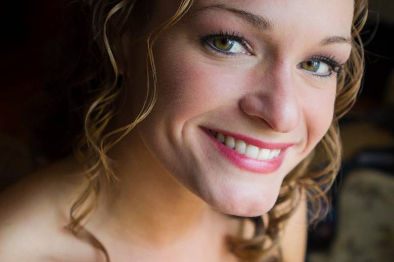 Heather McWilliams Weddings & Portraits