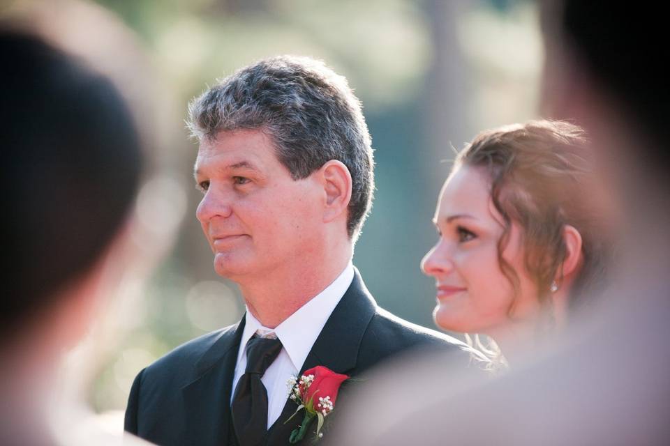 Heather McWilliams Weddings & Portraits