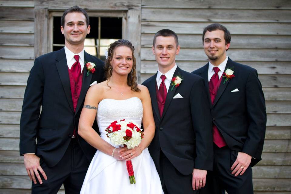 Heather McWilliams Weddings & Portraits