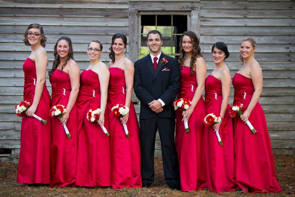 Heather McWilliams Weddings & Portraits