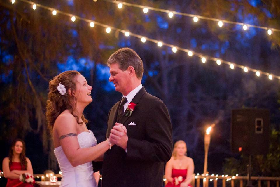 Heather McWilliams Weddings & Portraits