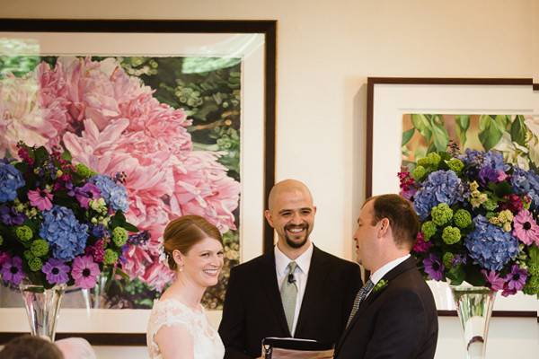 Marriage officiant