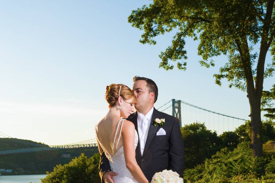 Newlyweds - Allan E. Levine Photography