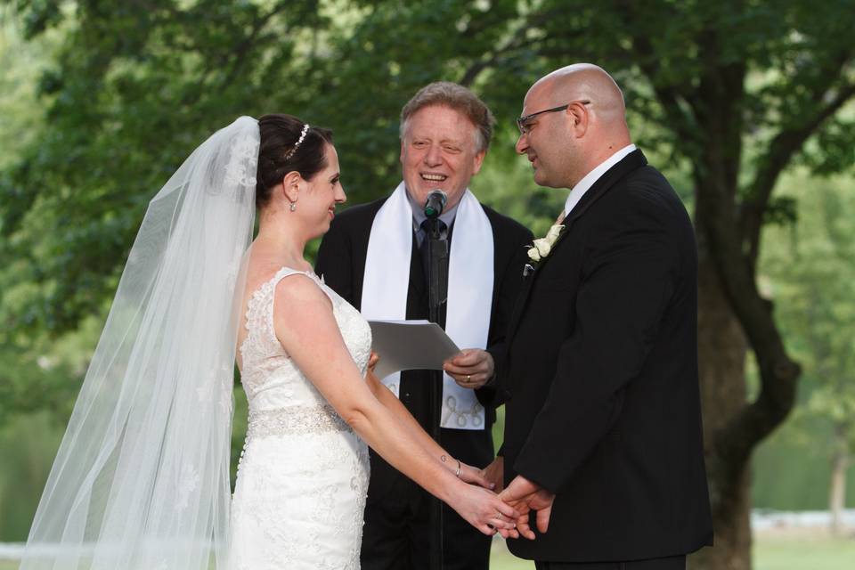 One Heart Personalized Ceremonies Officiant New York Ny Weddingwire