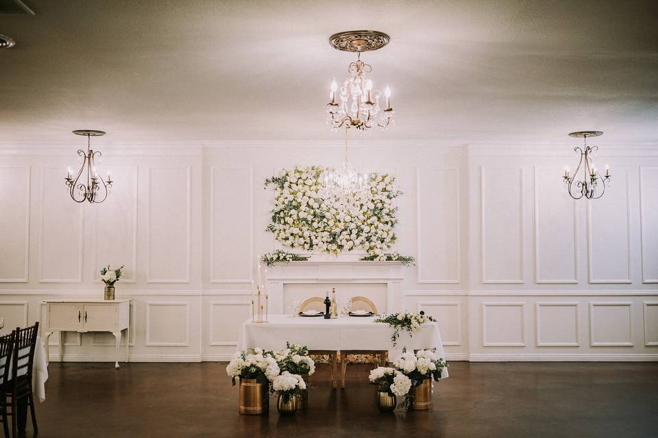 Sweetheart Table