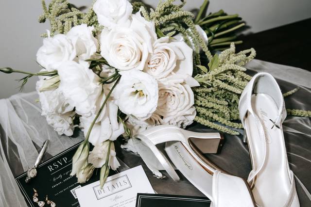 Flat Lay/Details