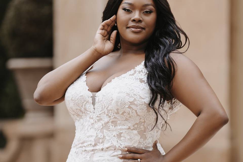 Plus size wedding dresses