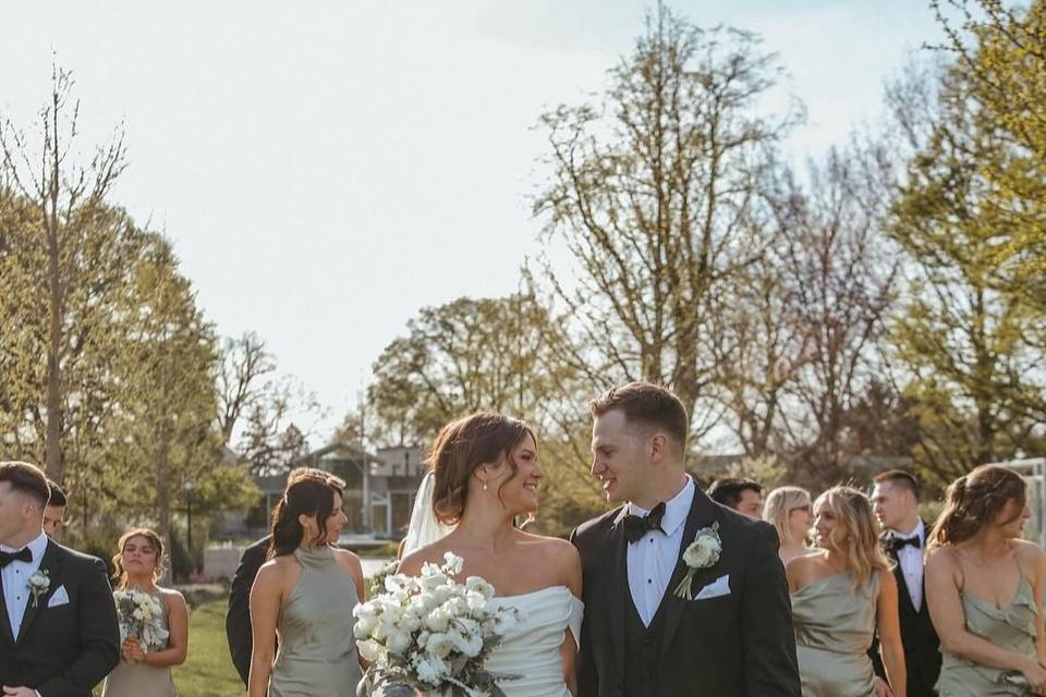 Marth & Moments Wedding Planning and Coordination