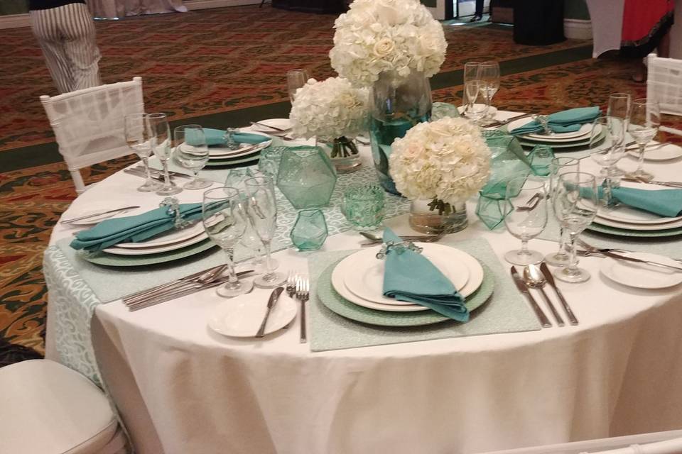 Turquoise Wedding Decor