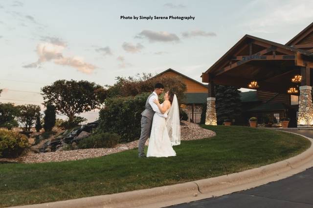 Tundra Lodge Resort & Conference Center