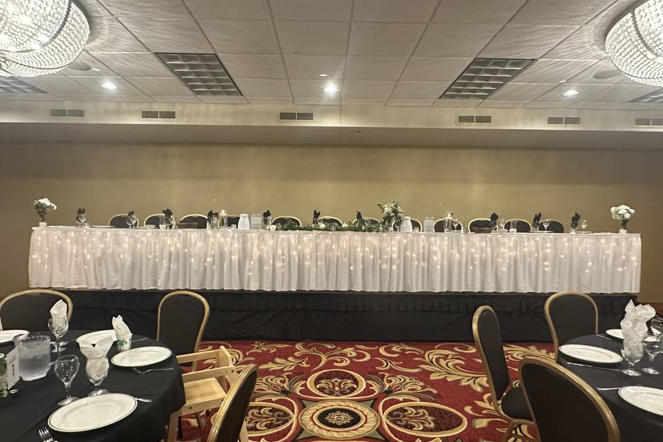 Head Table