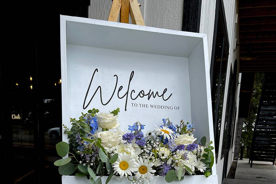 Welcome Wedding Sign