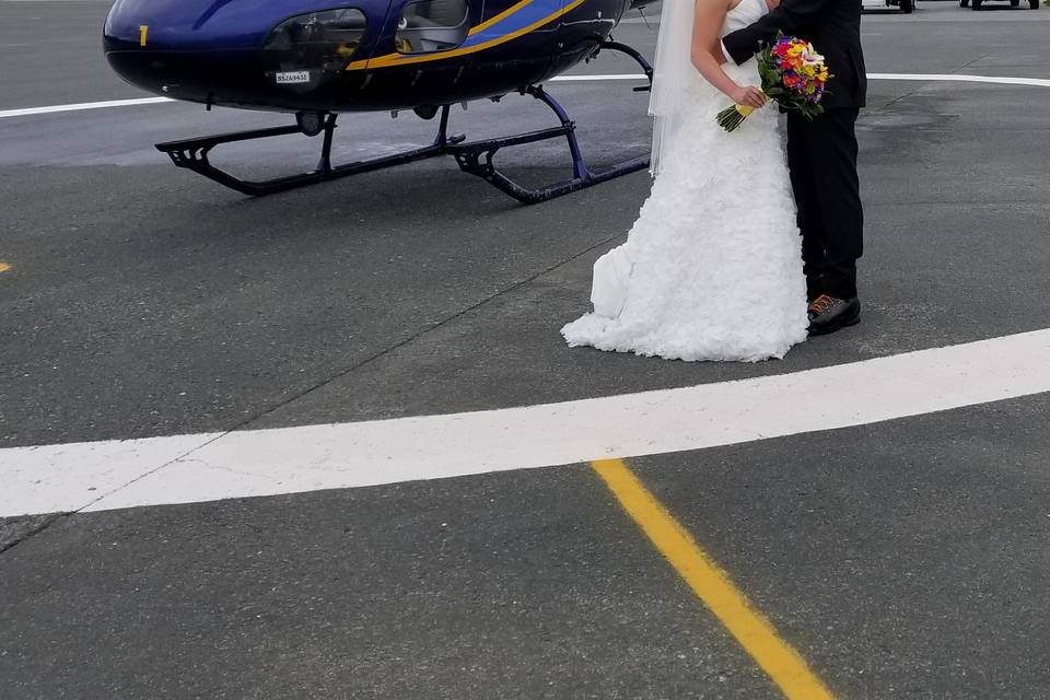 Helicopter wedding elopement