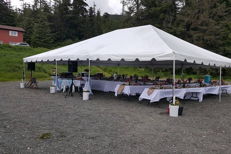 30x40' Tent rental Adlershime