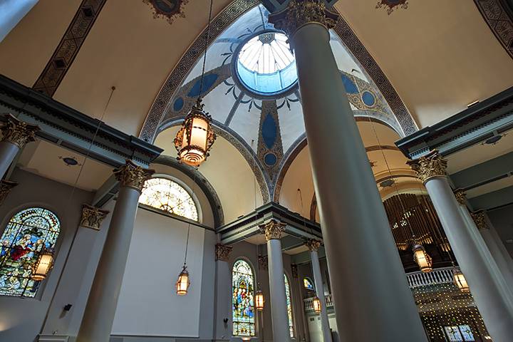 Grand hall