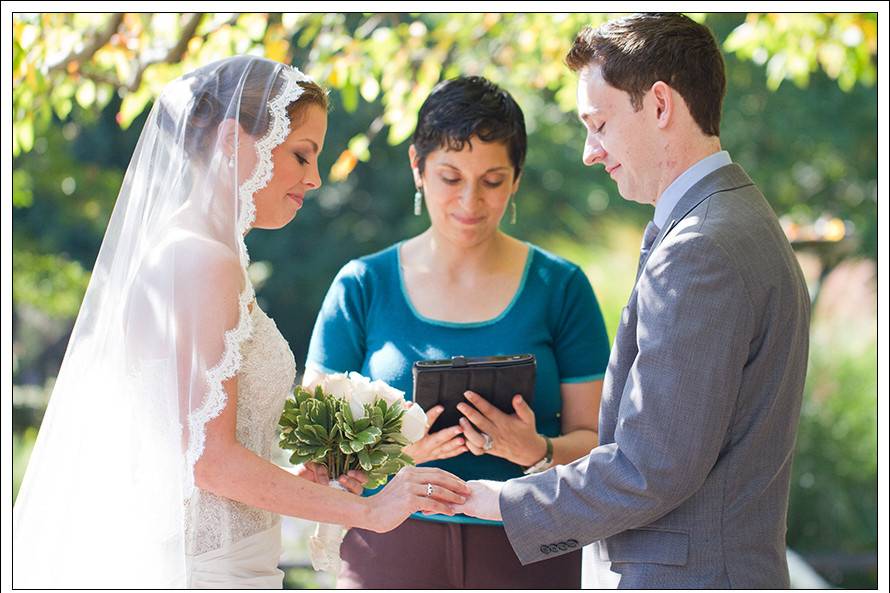 Officiant Rev. Mary-Rose of Engle Heart Ceremonies