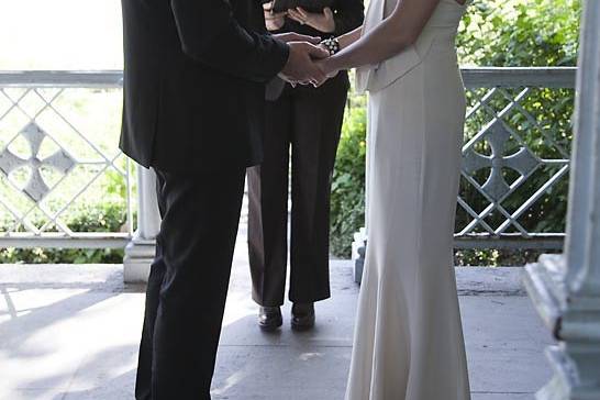 Officiant Rev. Mary-Rose of Engle Heart Ceremonies