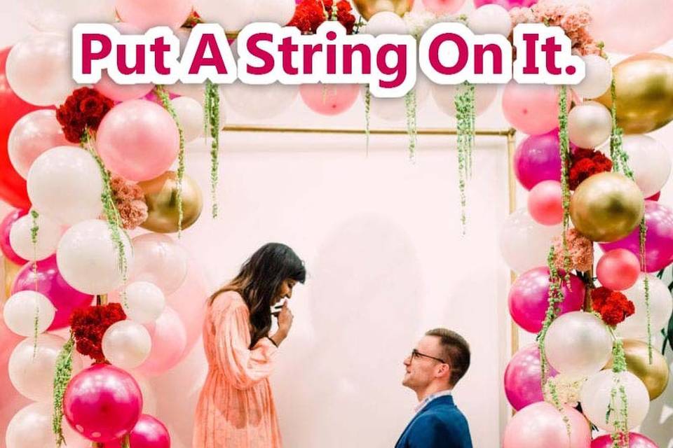 BalloonsBearingElegance