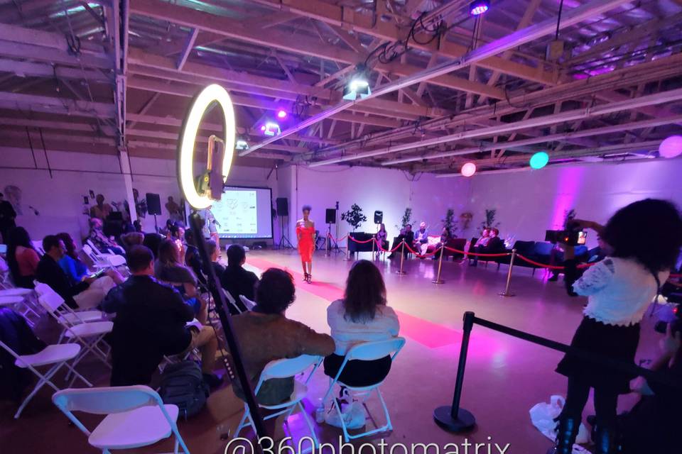 360 Fashion Show