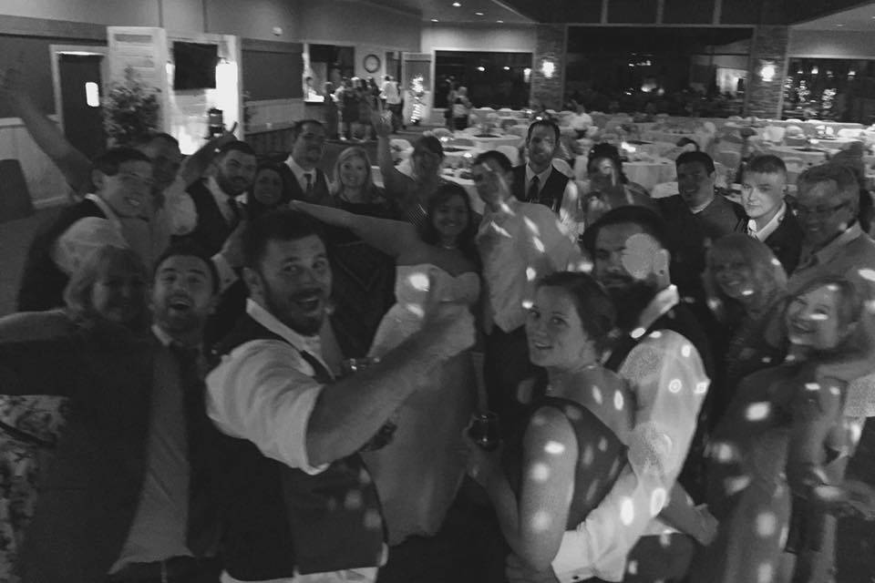 Midnight Divas DJ Service
