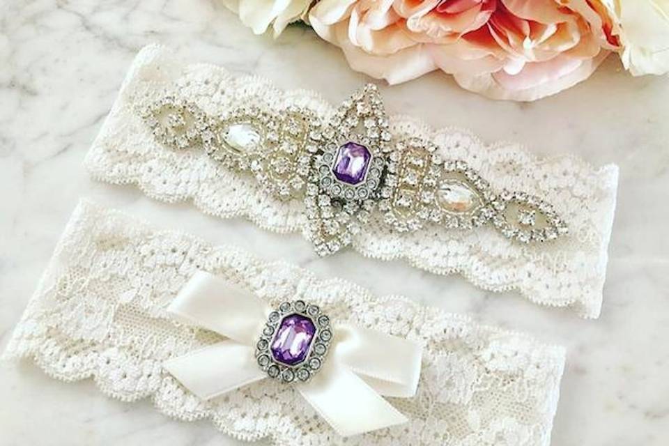 Lace garter with purple crystal