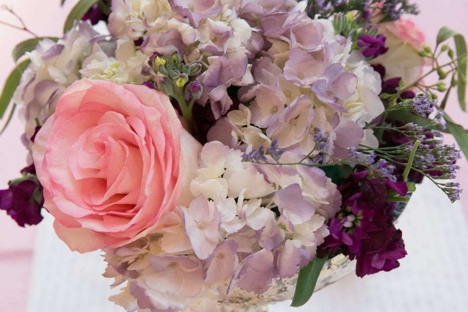 Floral centerpiece