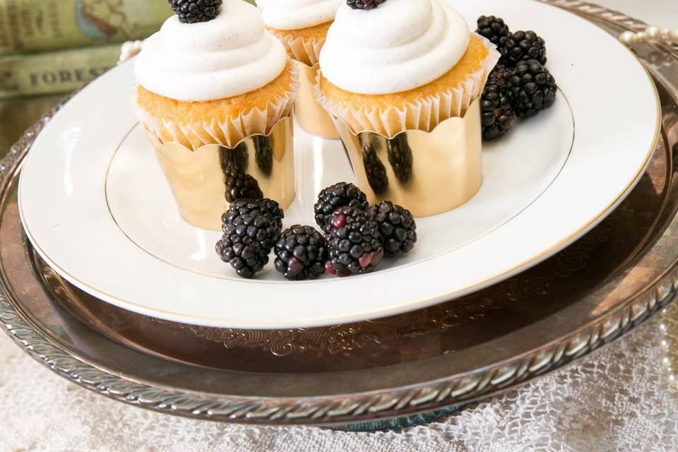 Wedding cupcakes