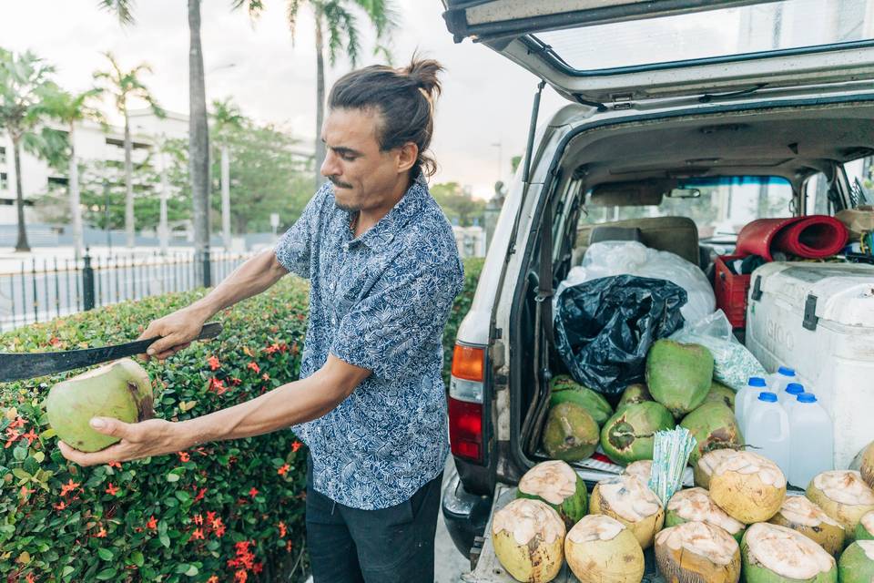 Manny's Coconuts