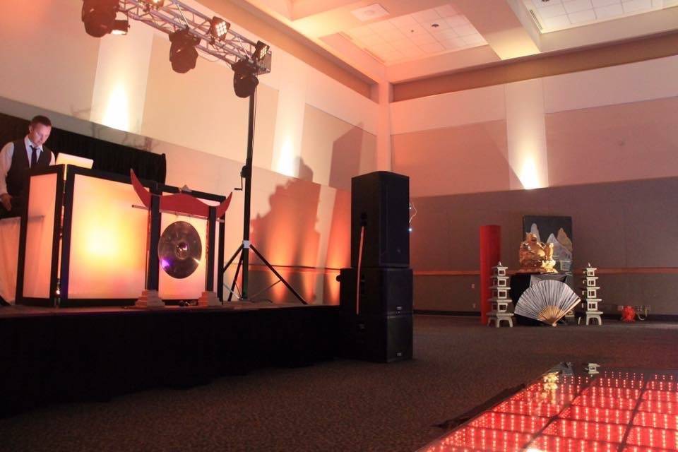 10,400 watt Sound System