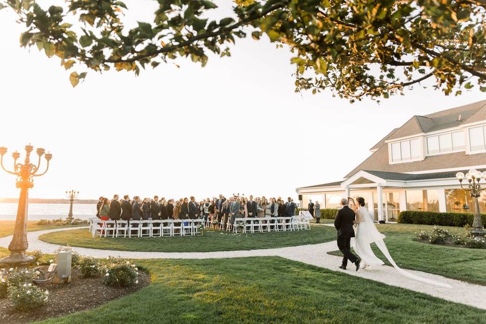 Outdoor Ceremony Island House