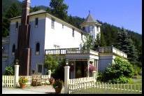 Alexander's Country Inn at Mount Rainier