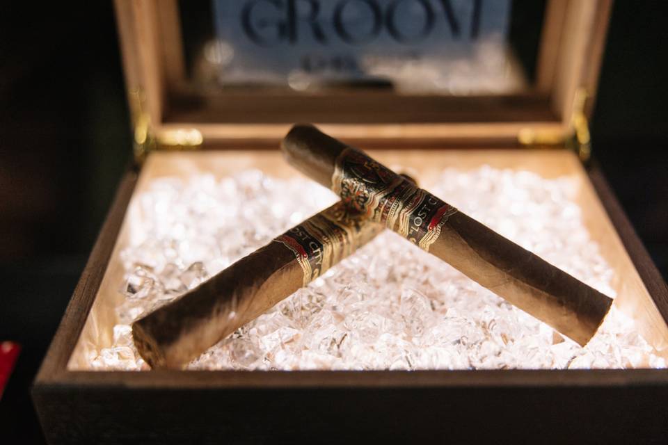 Kaloure Mobile Cigar Lounge