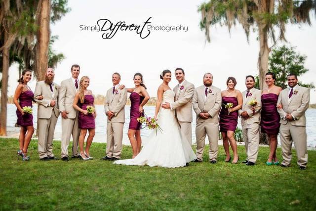 The couple with the bridesmaids and groomsmen