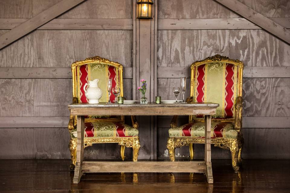 Royal chairs