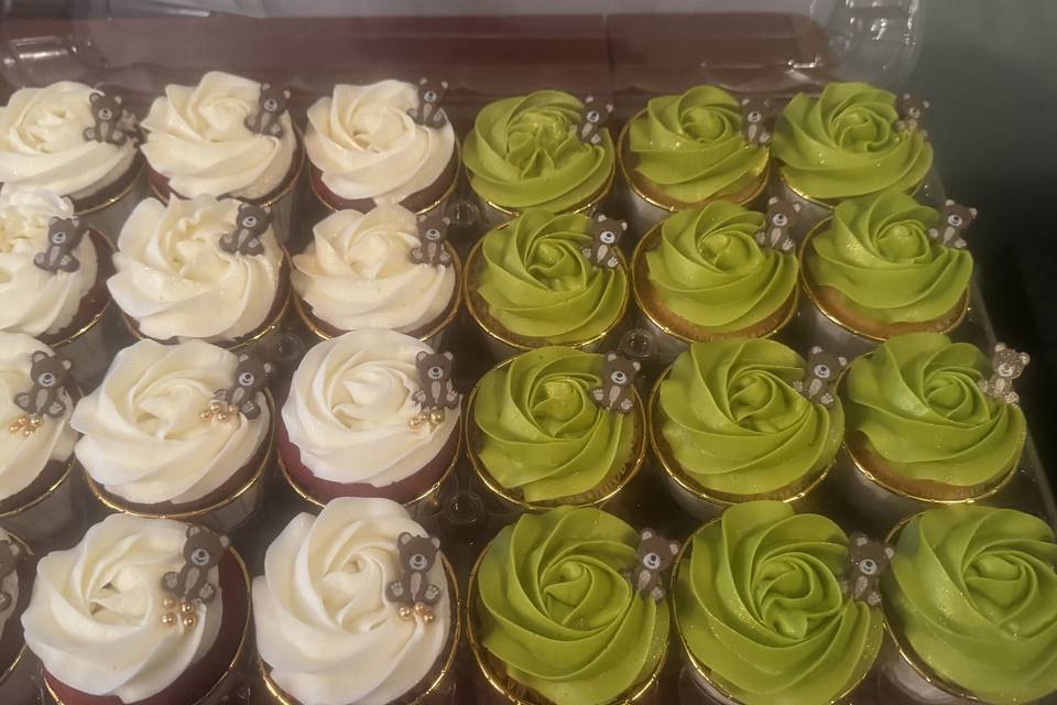 Sage party cupcakes