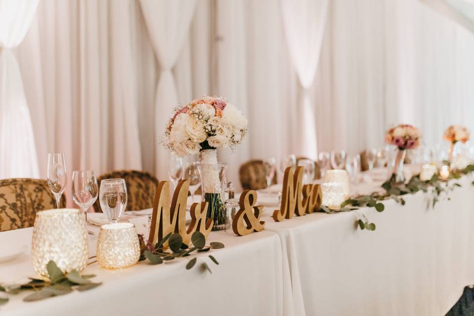 Head table decor