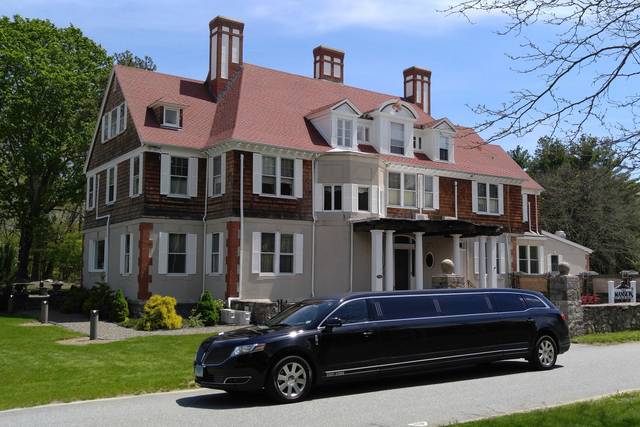 Limousine Mansion