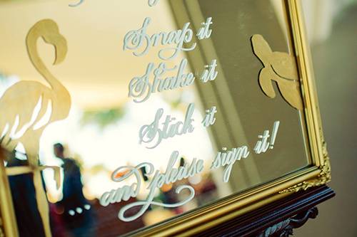 Calligraphy Mirror Signage