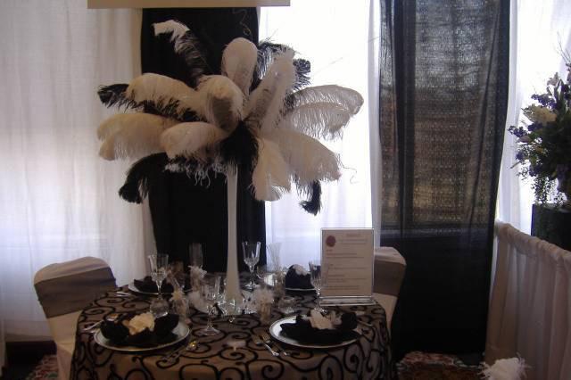 Feather table centerpiece