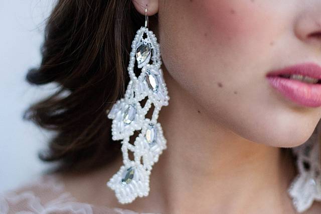 Austie - Makeup, Hair, designing bridal accessories